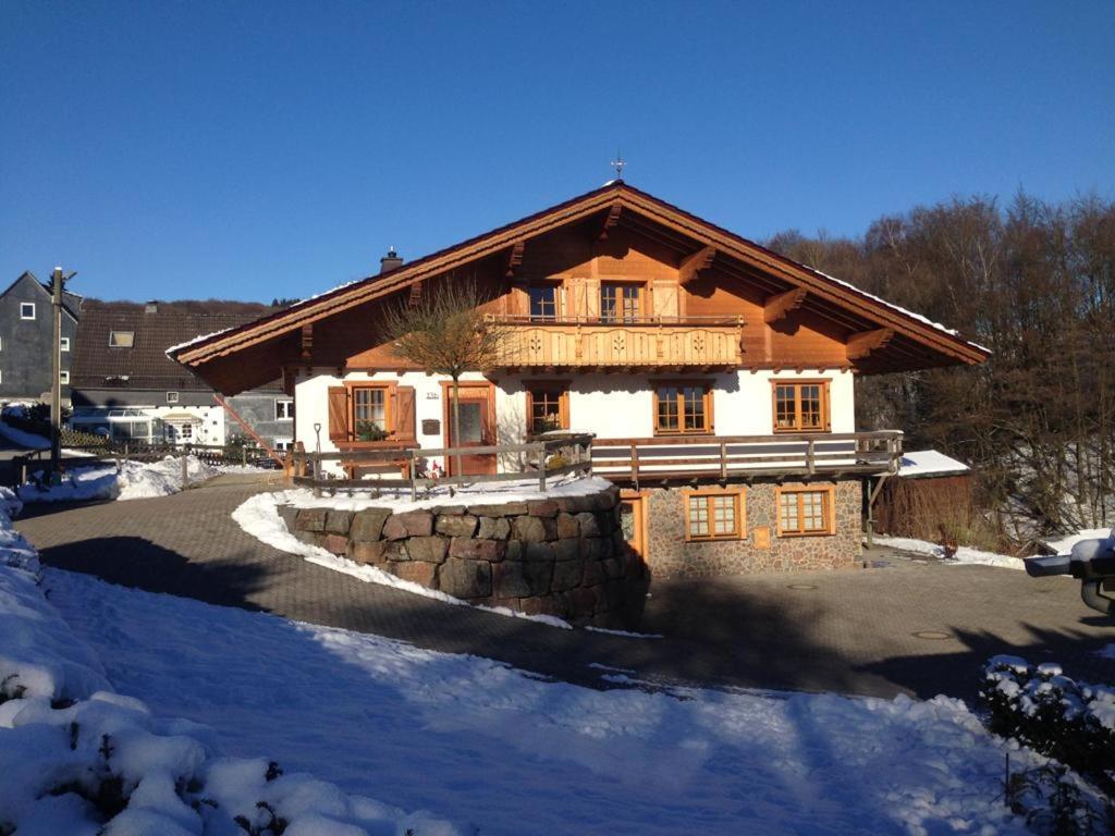 Haus Alpenrose Zum Vic Apartamento Wermelskirchen Exterior foto