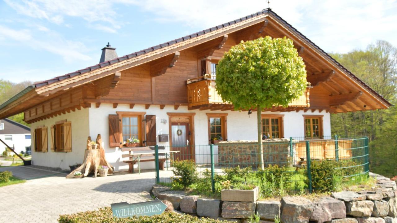 Haus Alpenrose Zum Vic Apartamento Wermelskirchen Exterior foto